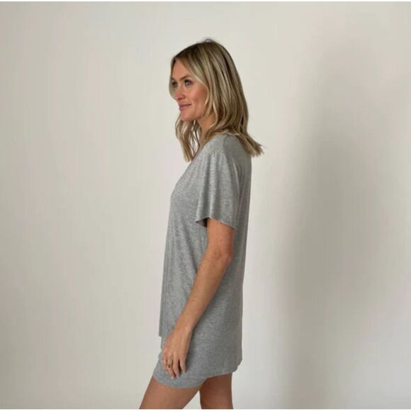 NWT Six Fifty Brooke Gray Short Sleeve Layered Knit Mini Dress Women’s Medium - Picture 2 of 7